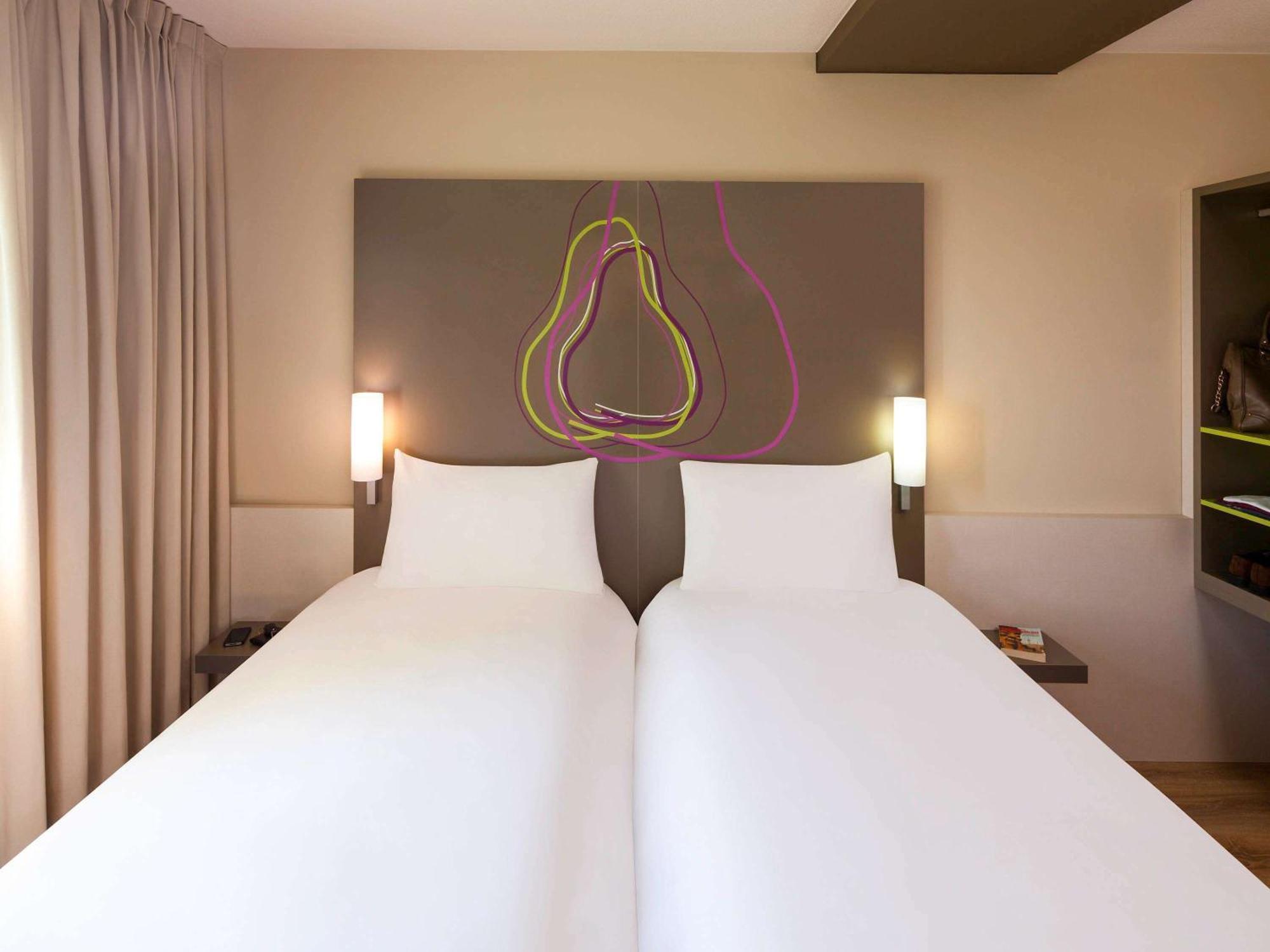 Hotel Ibis Styles Lleida Torrefarrera Εξωτερικό φωτογραφία